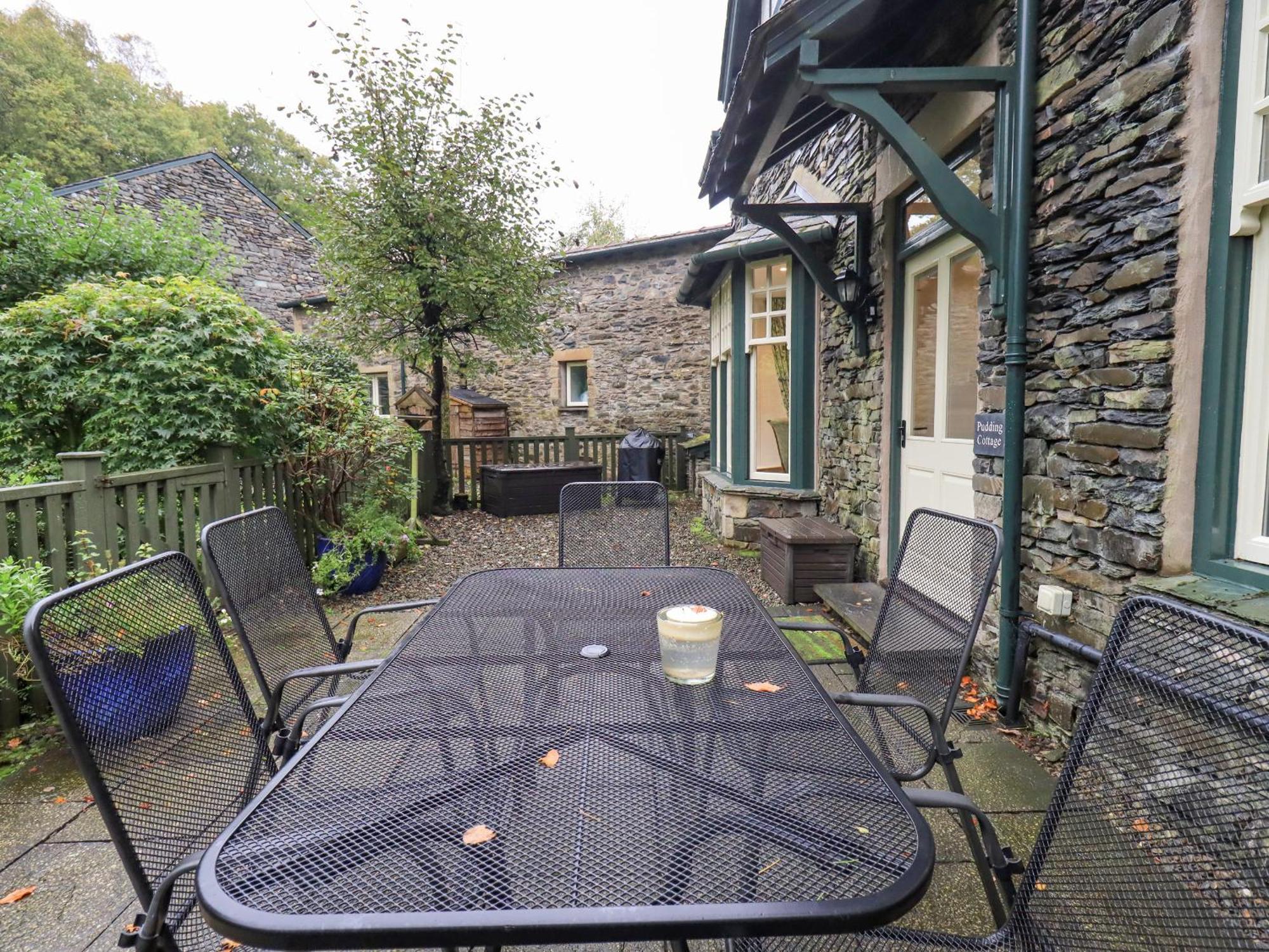Pudding Cottage Ambleside Bagian luar foto